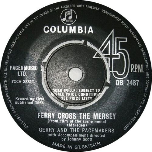 ferrycrossmersey.jpg.b3b00df4af719758e7514a085ada5522.jpg