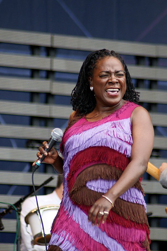 1527922667_Sharon_Jones__The_Dap-Kings_@_Pori_Jazz_2.jpg.210c71e0a224c3629947a20a332d7848.jpg